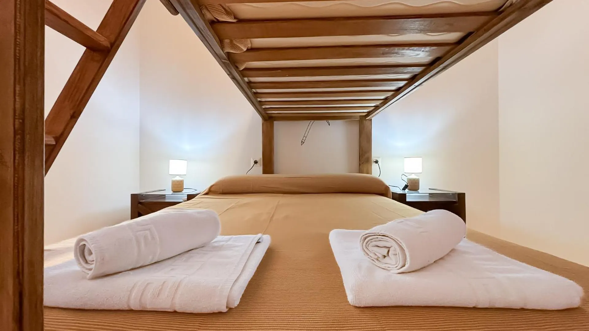 Albergue Multiaventura Active Andalucia Almodovar del Rio 0*,  Spain
